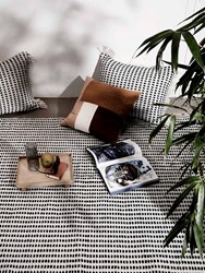 way-cushion-fermliving-2
