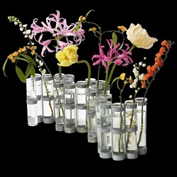 0803-vase-avril-tse-tse-3