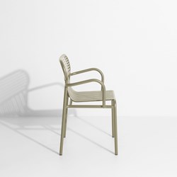 chaise-de-jardin-accoudoir-jade-petite-friture-3