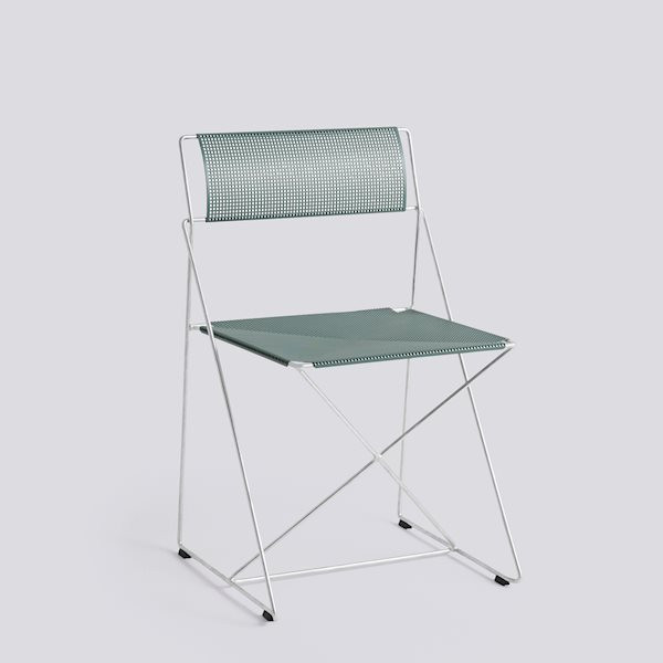 x-line-chair-moss-powder-coated-seat-back_galvanised-base-hay