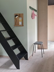 post-wall-lamp-black-muuto-2