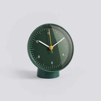 table-clock-green-hay