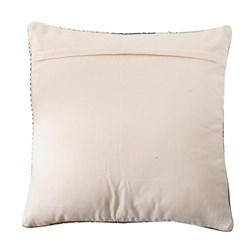 montanaro-coussin-bloomingville-2