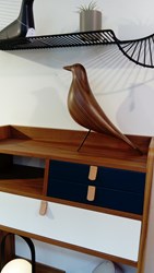 oiseau-eames-house-bird-charles-ray-eames-vitra-sit-on-design-4
