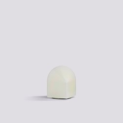 parade-table-lamp-160-shell-white-Hay