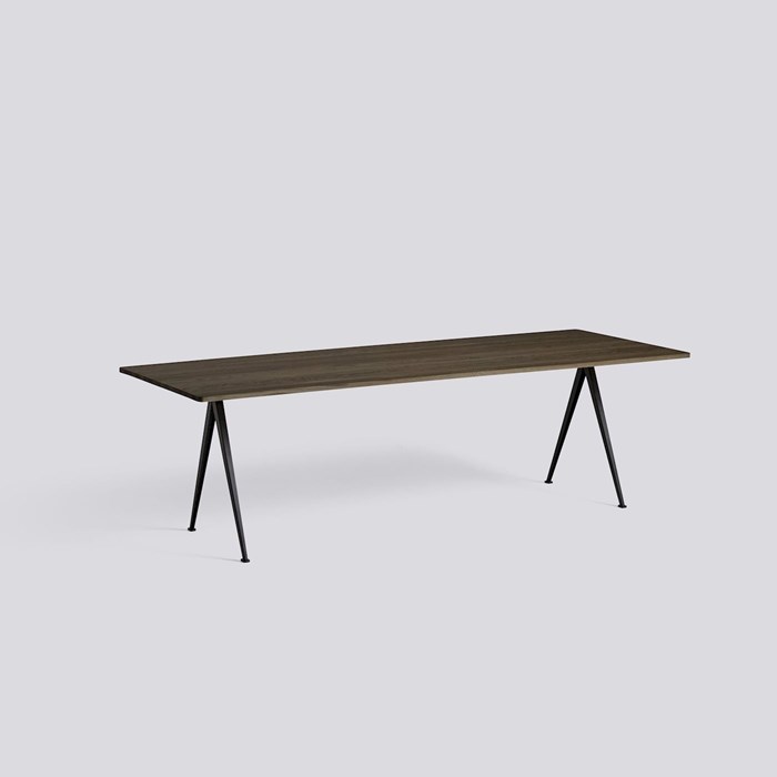 pyramid-table-250-chêne-fumé-Hay-pieds-noirs