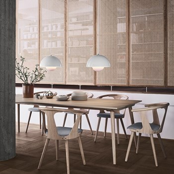 table-in-between-sk6-chêne-and-tradition-2