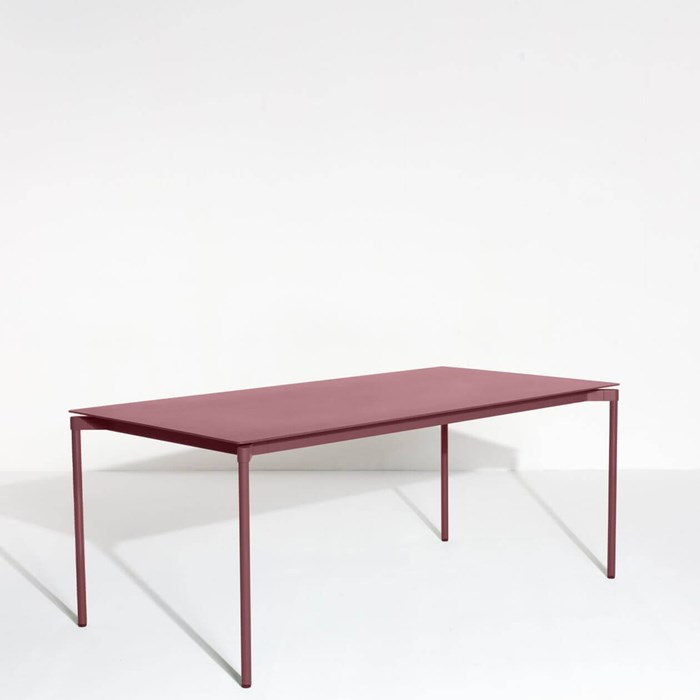 table-rectangulaire-fromme-brun-rouge-petite-friture