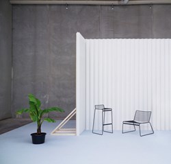 hee lounge in situ