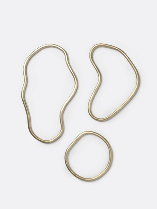 Pond-trivet-ferm-living-brass-3