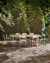 Alu-dining-table-pink-valerie-objects-mullervanseveren-2
