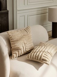 crease-wool-cushion-carré-ferm-living-2