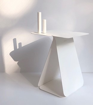 Table-asymétrique-Mllejo-blanc.jpg 1