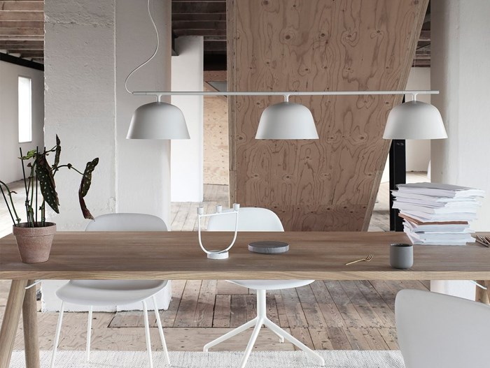 ambit-rail-lamp-muuto-blanc-insitu-2