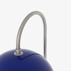 andTradition-FlowerPot-lampadaireVP12-cobalt-blue-3