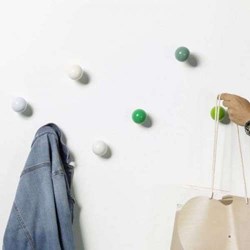 coat-dots-1-set-of-3-green-vitra