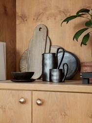 flow-mug-noir-ferm-living-2