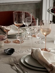 Host-white-wine-verre-rose-fermliving-2