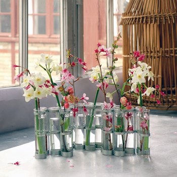 0804-petit-vase-avril-tse-tse-2