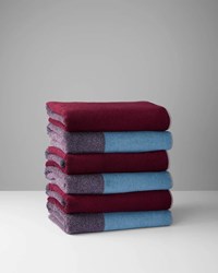 Bath_towel_SKY_BLUE_BORDEAUX_6x_59ccf829-d2a8-4b0d-87c3-3c6d2db8afa2