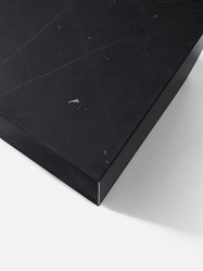 Plinth-table-basse-marbre-menu-noir-4