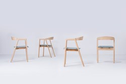 muna-chair-oak-white-gazzda-2