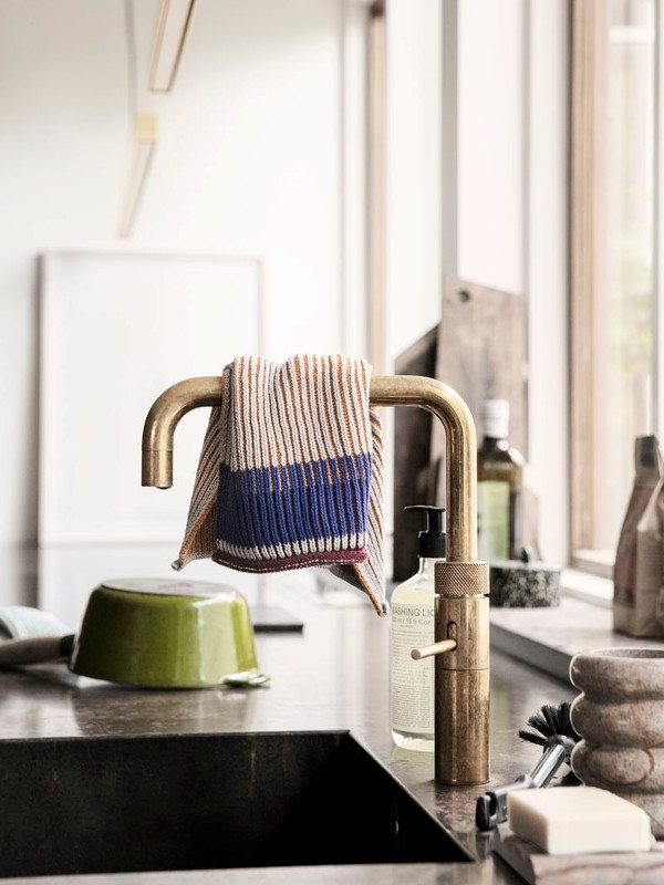 Akin-knitted-dish-cloth-ferm_living