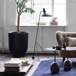 Triopd-lampe-sur-pied-and_tradition-noir-4