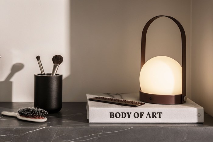 lampe-Carrie-black-3menu