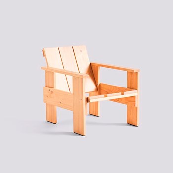 crate-lounge-chair-wb-lacquer-pinewood-hay