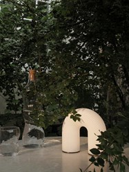 vuelta-portable-lamp-3