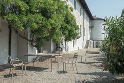 chaise-accoudoir-star-gris-vert-emu-3