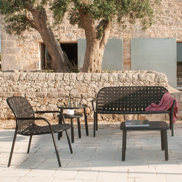 yard-lounge-ambiance