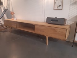 fawn-lowboard-220x45x45-oak-white-gazzda-7